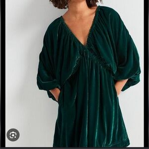 NEW FREE PEOPLE portia velvet mini dress‎ in uncut emerald Size XS